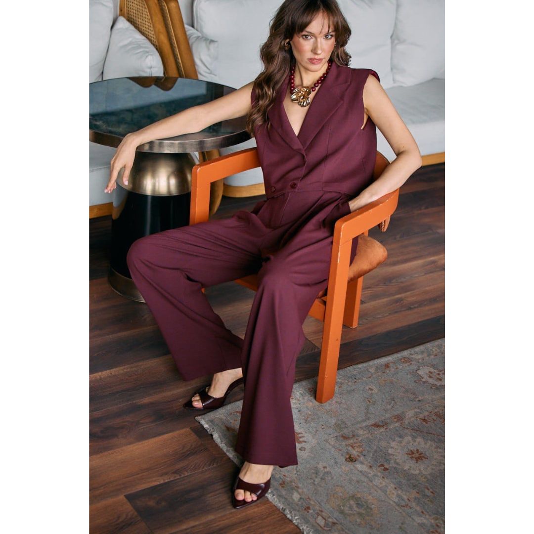 Regalia sleeveless crop vest blazer and wide leg pants