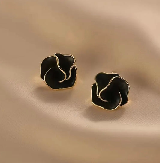 Black & Gold Camellia Flower Stud Earrings – Enamel Finish